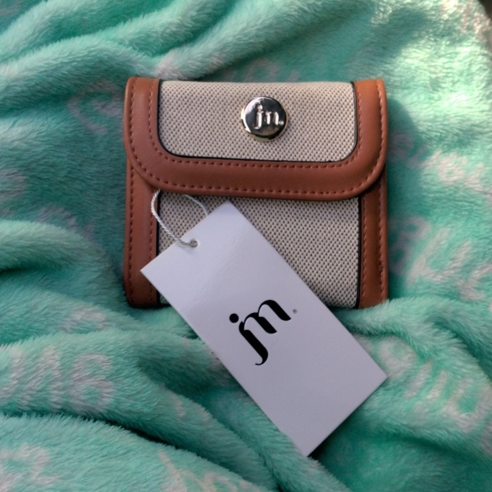 NWT Jennifer Moore Canvas Trifold Wallet